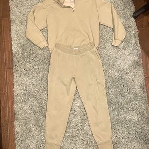 Aritzia TNA Sweatsuit: Half Zip Pullover and Boyfriend Sweatpants